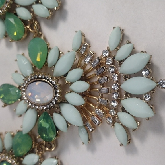 Gold Link Necklace with Mint Marquise Stones — Chunky Statement Jewelry, Bridal - Picture 7 of 8